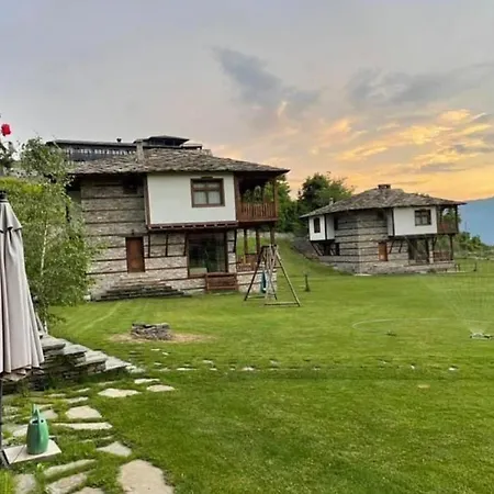 Guest Homes Alpesi faház