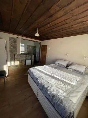 Σαλέ Guest Homes Leshten